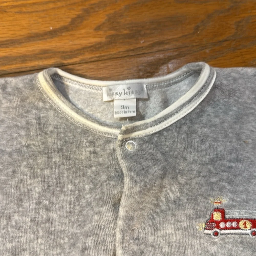 Kissy Kissy 9 month boy bundle - Picture 11 of 11